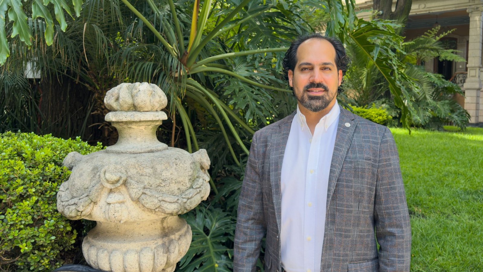 Mtro. Reynier Valdés Piñeiro